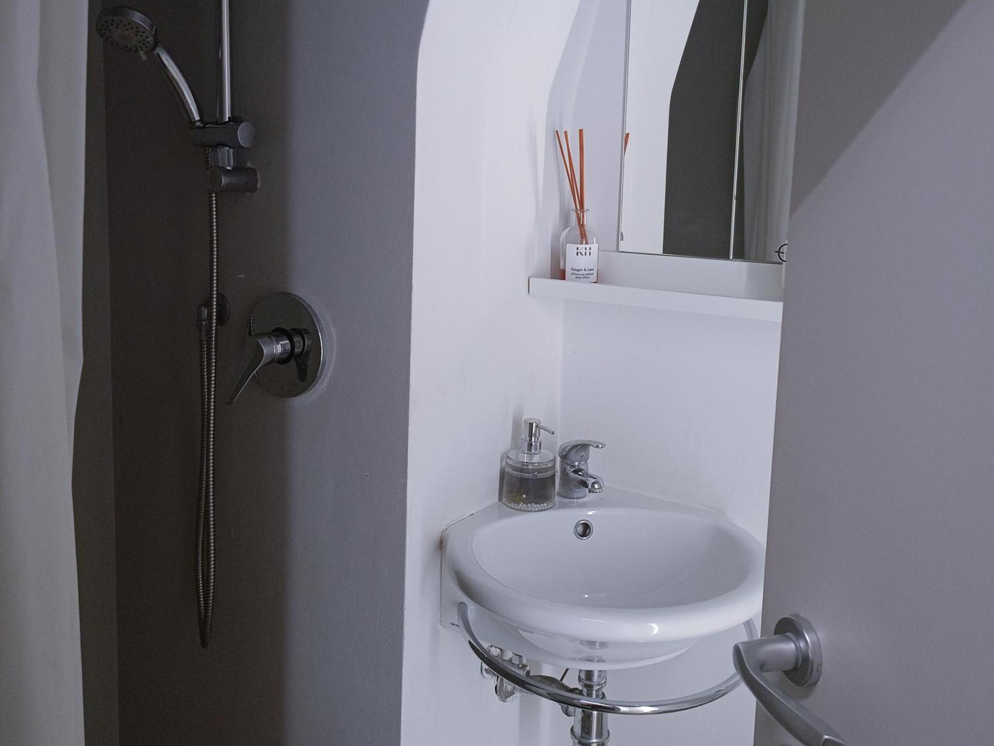 Kimia Home, Centro Modugno Δωμάτιο φωτογραφία